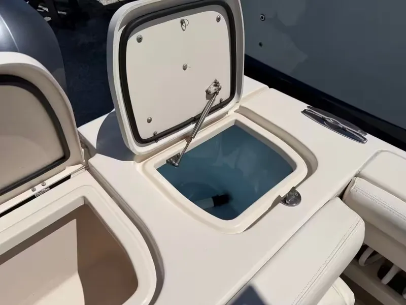 Slide: The Image of Grady-White Freedom 285 2019 - 7