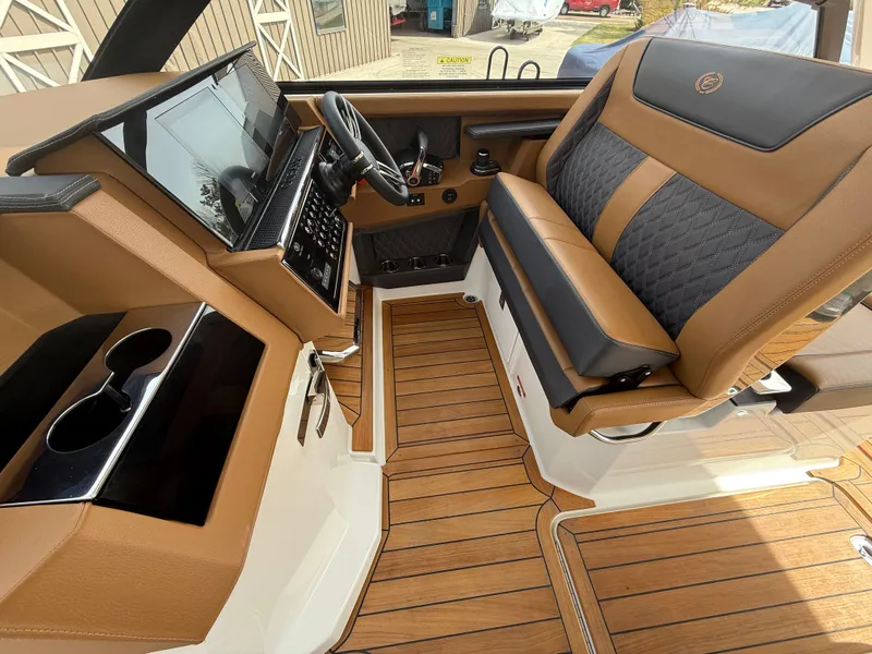 Slide: The Image of Cobalt R35 2025 - 529