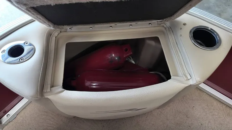 Slide: The Image of Bennington 2275FS1 2010 - 24
