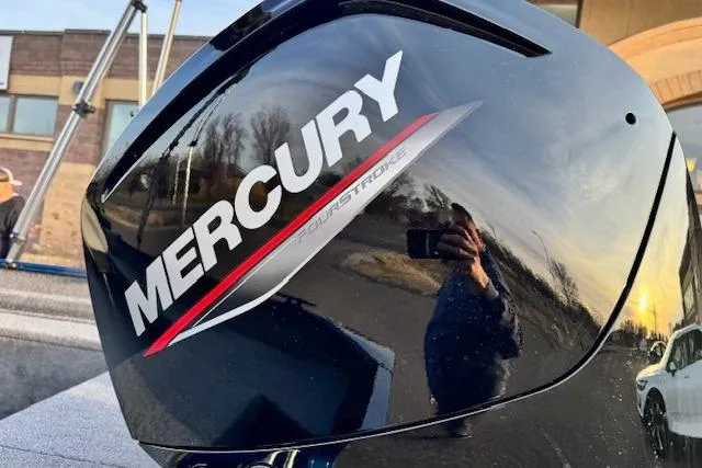 Slide: The Image of Mercury FourStroke engine on 2026 Princecraft Holiday 162 WS MAX boat. - 16