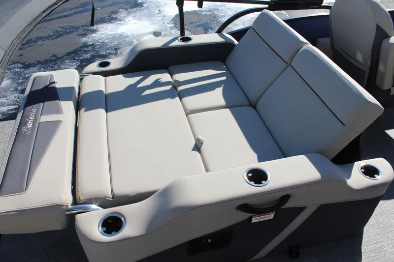 Slide: The Image of Barletta CABRIO 20QC 2023 - 14