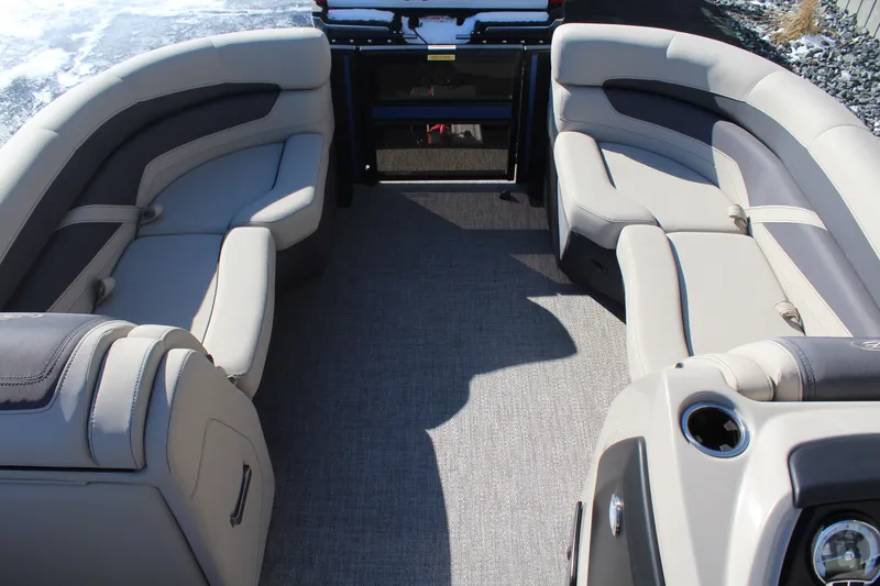 Slide: The Image of Barletta CABRIO 20QC 2023 - 19