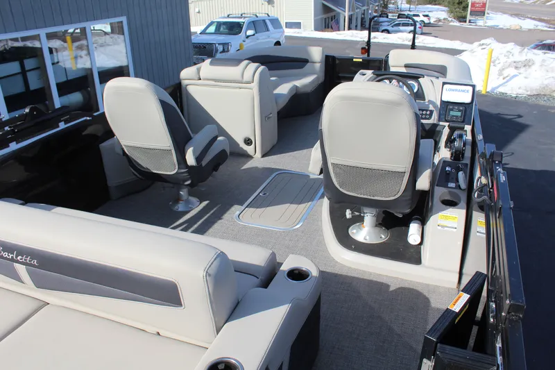 Slide: The Image of Barletta Cabrio 22UC 2023 - 15