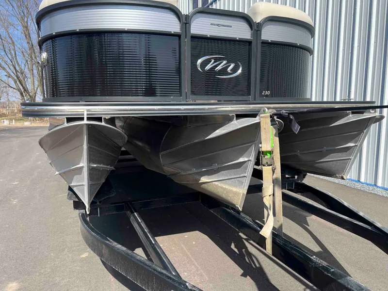 Slide: The Image of Manitou 23 Oasis VPII 2022 - 36