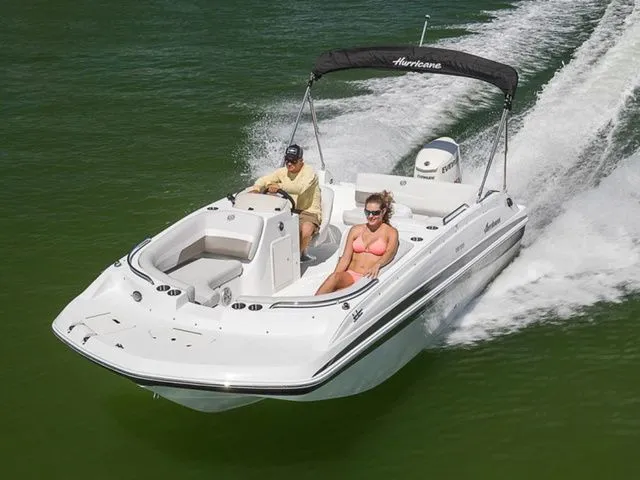 Slide: The Image of Hurricane SunDeck Sport 188 OB 2022 - 4