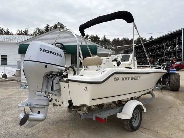 Slide: The Image of Key West 186 Center Console 2014 - 4