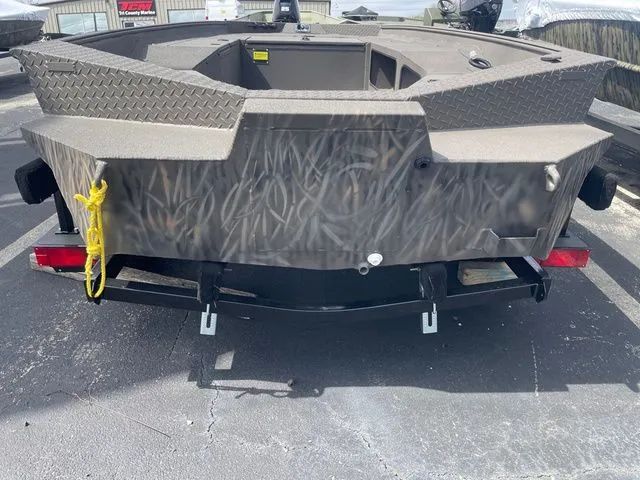 Slide: The Image of Alweld 1652 Invader 2026 - 7