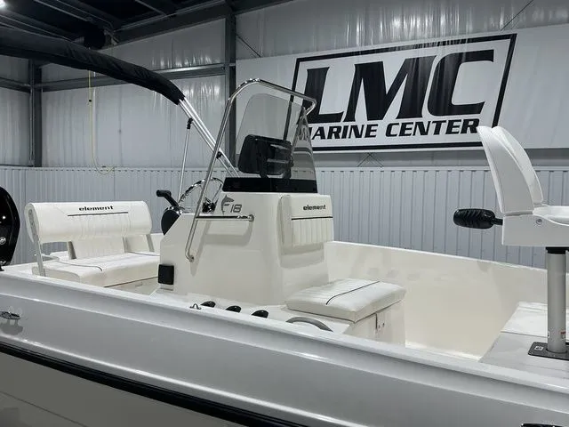 Slide: The Image of Bayliner Element F18 2016 - 20
