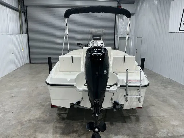 Slide: The Image of Bayliner Element F18 2016 - 6