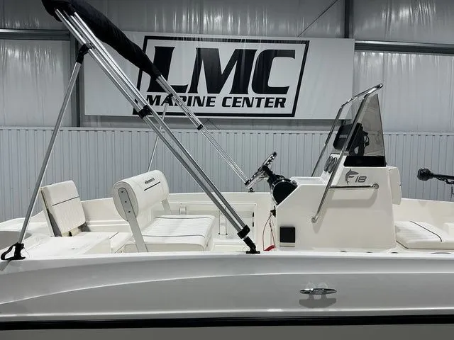 Slide: The Image of Bayliner Element F18 2016 - 9