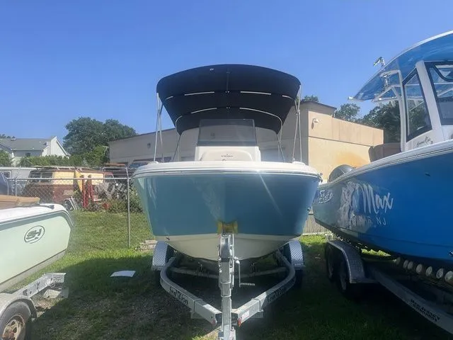 Slide: The Image of Stingray 173 CC 2024 - 2