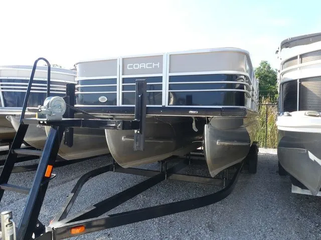 Slide: The Image of Coach Pontoons 243 RFC 2022 - 3