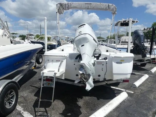 Slide: The Image of NauticStar 194 Bay 2024 - 4