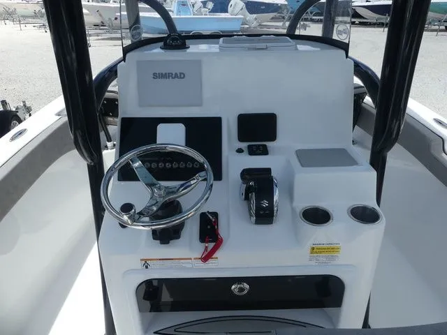 Slide: The Image of Sea Pro 219 Deep V Series 2023 - 8