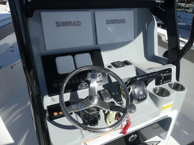 Slide: The Image of Sea Pro 259 Sport 2024 - 10