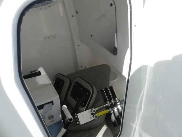 Slide: The Image of Sea Pro 259 Sport 2024 - 19