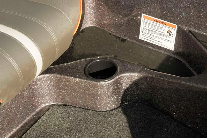 Slide: The Image of Interior of 2026 Skeeter ZXE20 boat showing seat and cup holder. - 35