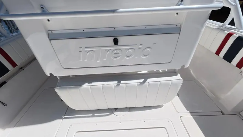 Slide: The Image of 2012 Intrepid 327 Center Console - Image 13 - 13