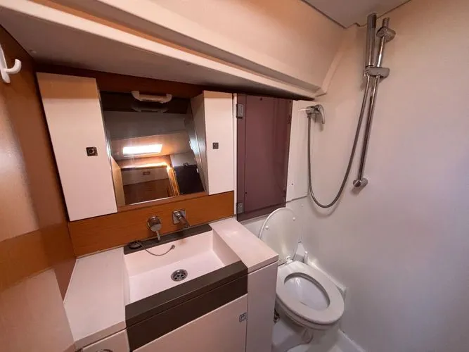 Slide: The Image of 2017 Jeanneau Sun Odyssey 44ds - Image 14 - 14