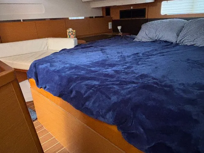 Slide: The Image of 2017 Jeanneau Sun Odyssey 44ds - Image 17 - 17