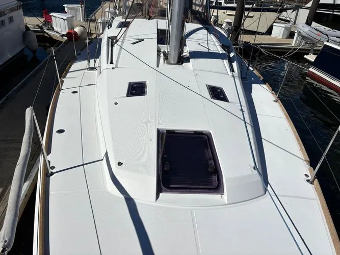 Slide: The Image of 2017 Jeanneau Sun Odyssey 44ds - Image 6 - 6