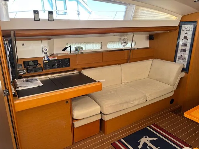 Slide: The Image of 2017 Jeanneau Sun Odyssey 44ds - Image 9 - 9