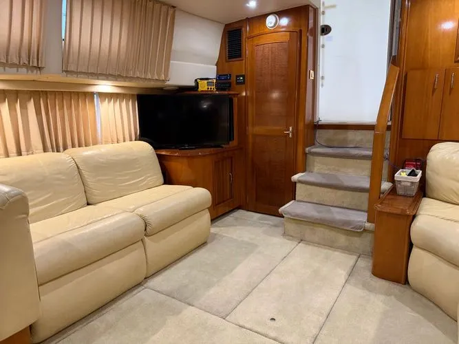 Slide: The Image of 2003 Carver 444 Cockpit Motor Yacht - Image 19 - 19