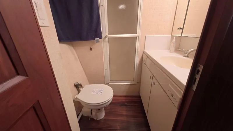 Slide: The Image of 1979 Hatteras 53 Sportfish - Image 14 - 14