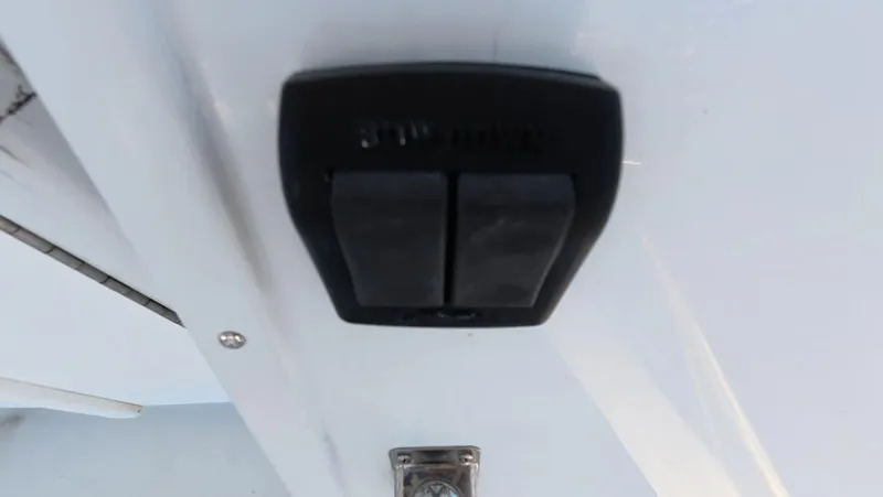 Slide: The Image of 1979 Hatteras 53 Sportfish - Image 27 - 27