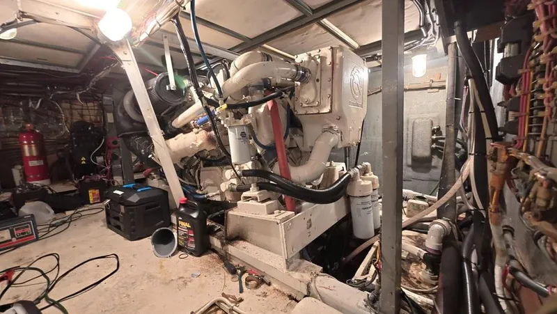 Slide: The Image of 1979 Hatteras 53 Sportfish - Image 35 - 35