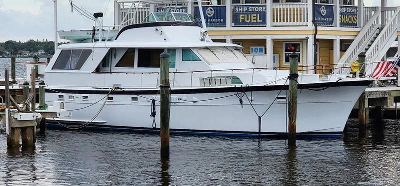 The Image of 1972 Hatteras 53 Motor Yacht - Image 1 - 1