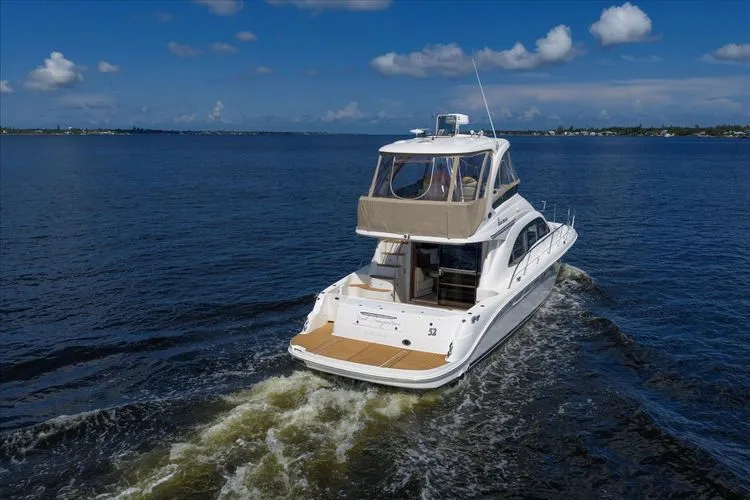 Slide: The Image of 2007 Sea Ray 52 Sedan Bridge - Image 10 - 10