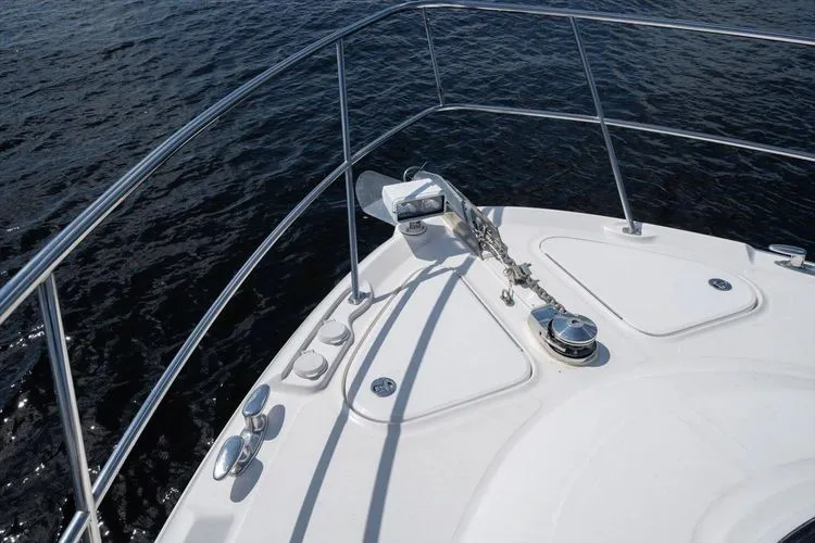 Slide: The Image of 2007 Sea Ray 52 Sedan Bridge - Image 17 - 17