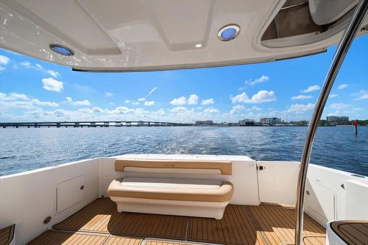 Slide: The Image of 2007 Sea Ray 52 Sedan Bridge - Image 28 - 28