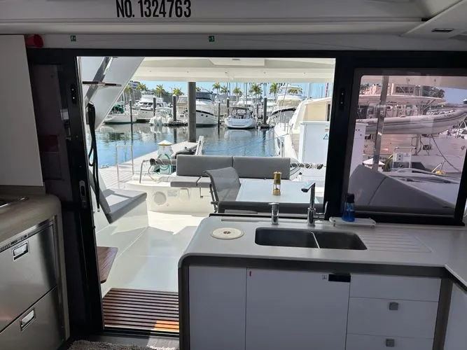 Slide: The Image of 2021 Fountaine Pajot Isla 40 - Image 14 - 14