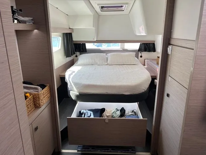 Slide: The Image of 2021 Fountaine Pajot Isla 40 - Image 30 - 30