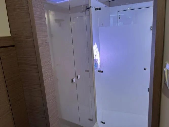 Slide: The Image of 2021 Fountaine Pajot Isla 40 - Image 34 - 34