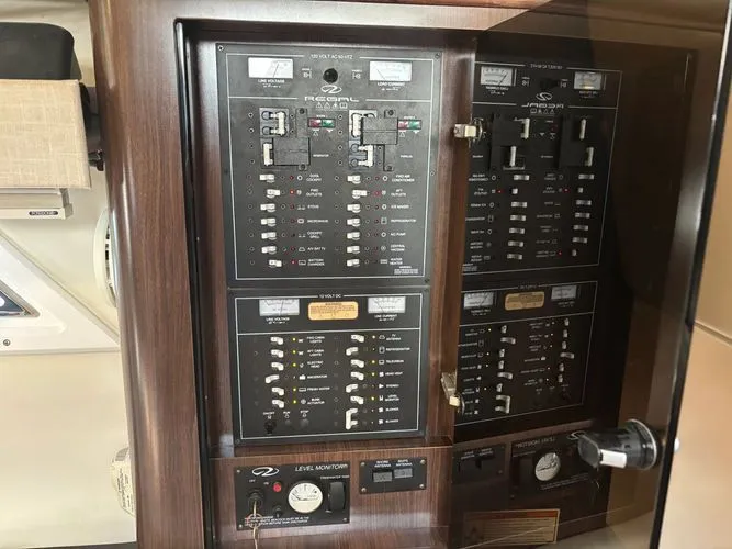 Slide: The Image of 2016 Regal 35 Sport Coupe - Image 26 - 26