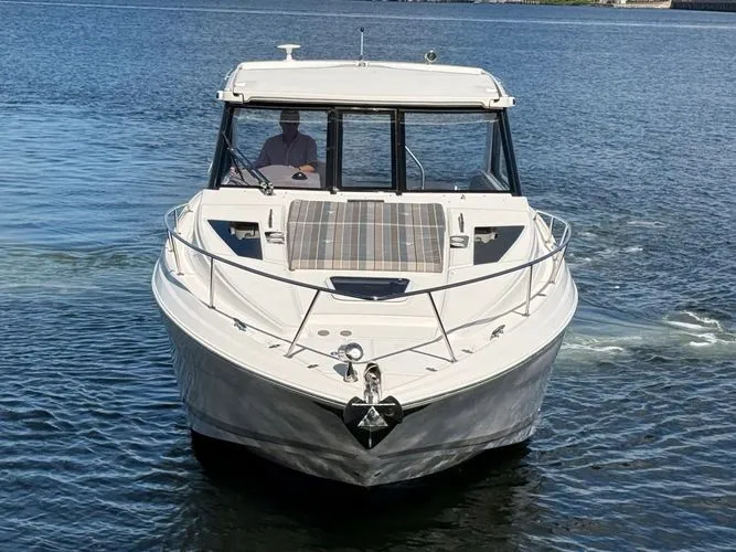 Slide: The Image of 2016 Regal 35 Sport Coupe - Image 3 - 3