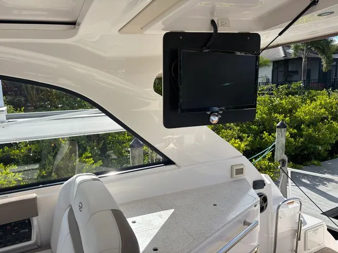 Slide: The Image of 2016 Regal 35 Sport Coupe - Image 8 - 8