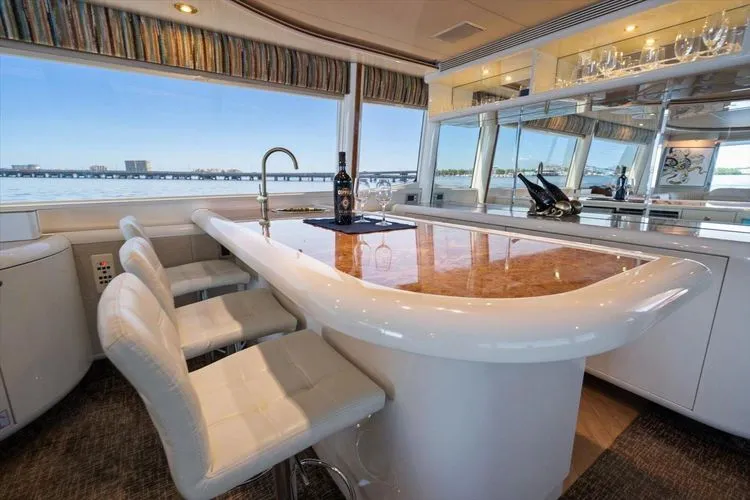 Slide: The Image of 1997 Lazzara Eb 76 - Image 30 - 30