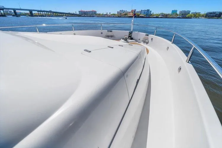 Slide: The Image of 1997 Lazzara Eb 76 - Image 84 - 84