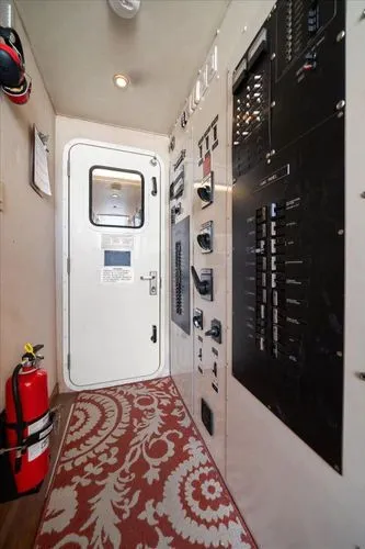 Slide: The Image of 1995 Westport 106 Raised Pilothouse - Image 98 - 98