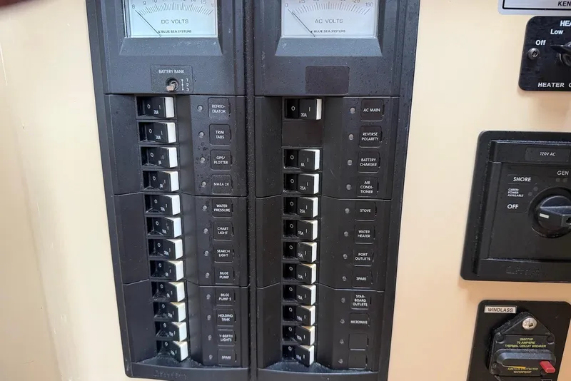 Slide: The Image of Mase generator in a 2014 Ranger Tugs R-27 boat engine compartment. - 43