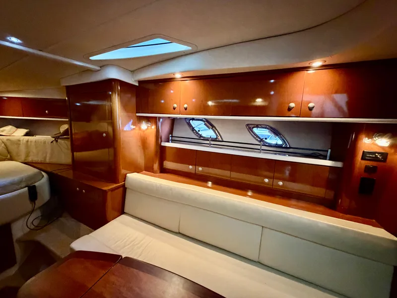 Slide: The Image of Sea Ray Sundancer 330 2008 - 4