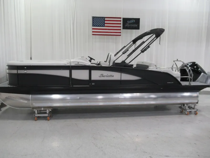 Slide: The Image of Barletta CORSA 23UC TRITOON 2021 - 2