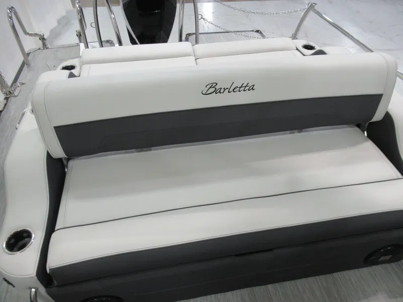 Slide: The Image of Barletta CORSA 23UC TRITOON 2021 - 5