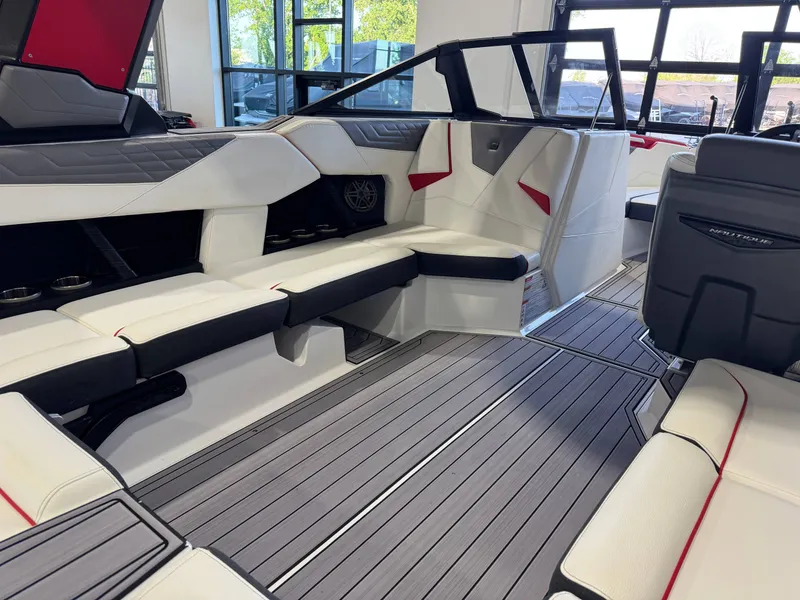 Slide: The Image of Nautique Super Air Nautique S23 2023 - 14