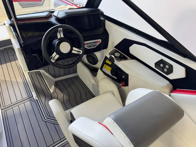 Slide: The Image of Nautique Super Air Nautique S23 2023 - 25