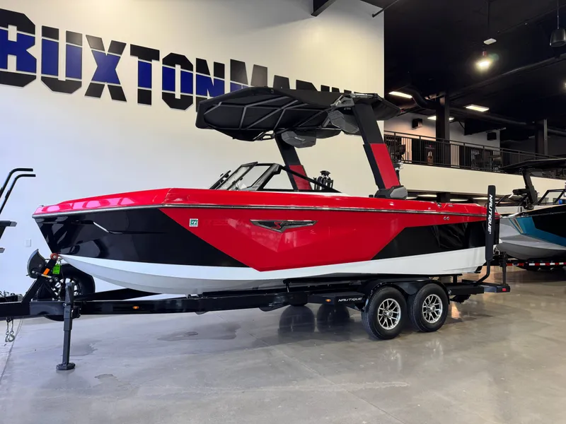 Slide: The Image of Nautique Super Air Nautique S23 2023 - 3